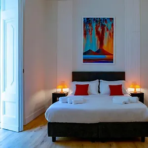 rolando-domus.hotels-amalfi.com/