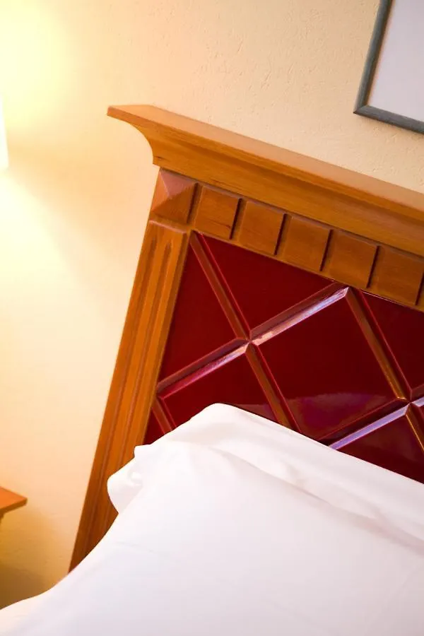 ***  Hotel Savoia 알라시오 이탈리아